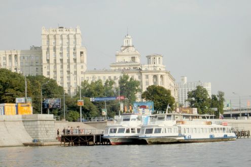 В Москве проведут капитальный ремонт 5 городских причалов